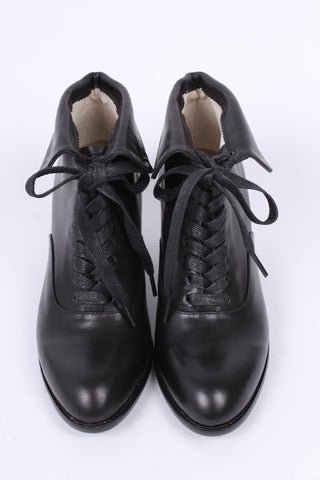1930s style leather lace-up ankle boot - Black - Betty