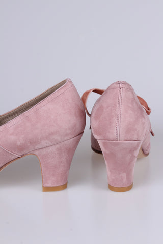 1940s pumps in suede with velvet laces - Powder Rose - Esther
