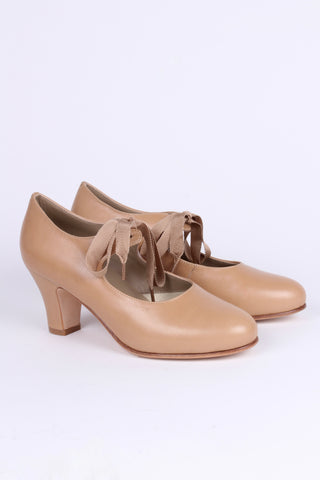 Classic, everyday late 1920's pumps - Cream - Charlotte