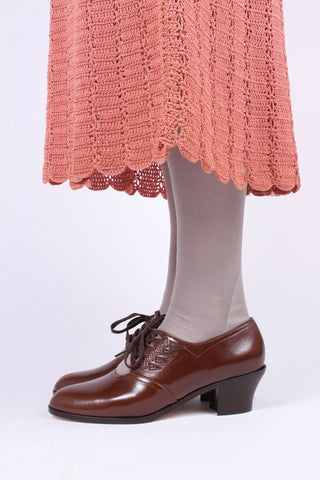 1930s Oxford shoes, brown, Emma