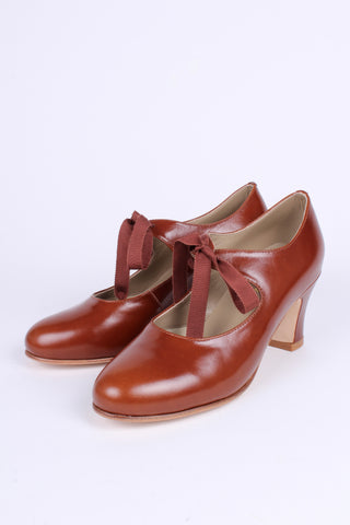 Classic, everyday late 1920's pumps - Cognac brown- Charlotte