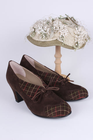 40s vintage style pumps in suede with colored stitches - Brown - Edith