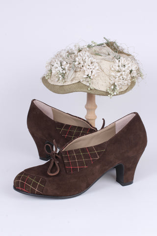 40s vintage style pumps in suede with colored stitches - Brown - Edith