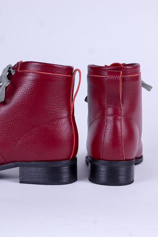 1930s / 1940s Winter Snow Boots with Lambswool Lining – Burgundy – Rita