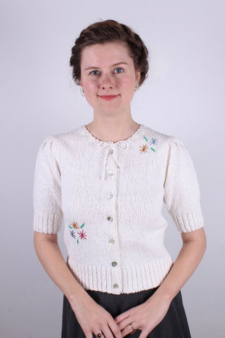Late 1930s / 1940s style summer bouclé cardigan. Off - White with embroidery - Sarah - memery