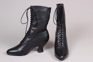 Feminine soft Edwardian boot with pompadour heel, 1900-1915 - Black - Rose