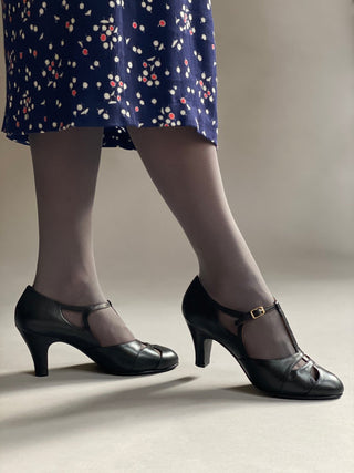 Early 1930s Art Deco evening sandals - Black - Helen - memery